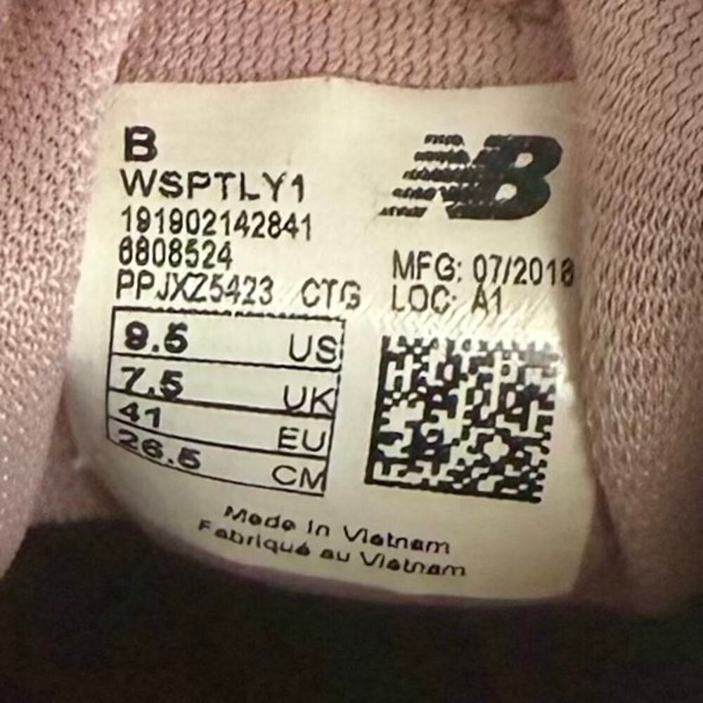 New Balance Womens 9.5 Fresh Foam Pink Purple Knit Running Shoes - Picture 6 of 8